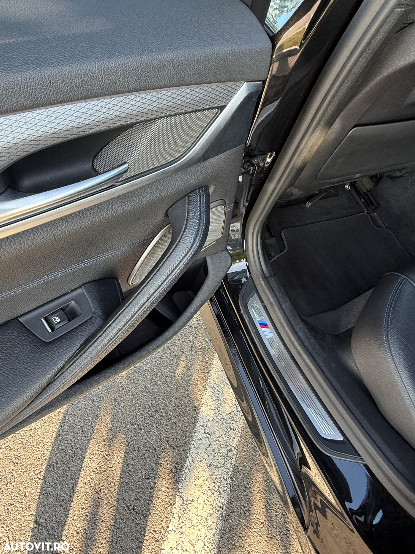BMW Seria 5 520d xDrive AT - 27