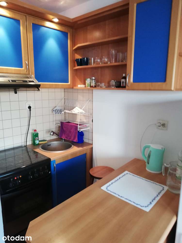 Kawalerka - widok z balkonu na panoramę Stolicy