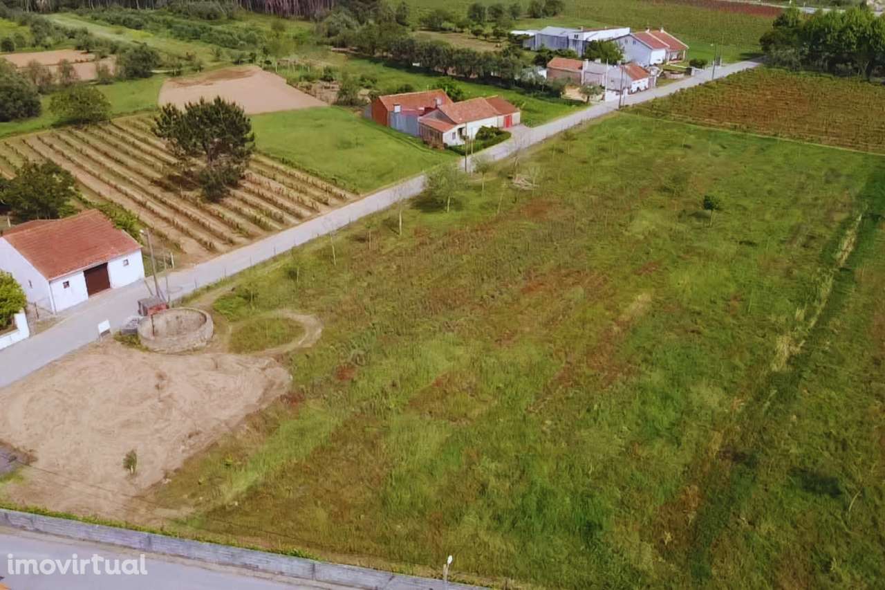 Terreno para construção em Vilarinho do Bairro - Grande imagem: 2/17
