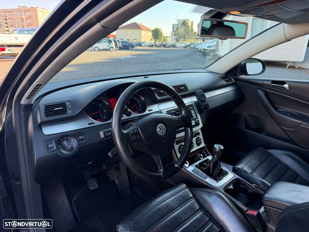 VW Passat 2.0 TDI 4M Confortline - 7