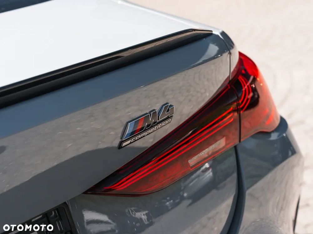 BMW M4 - 4