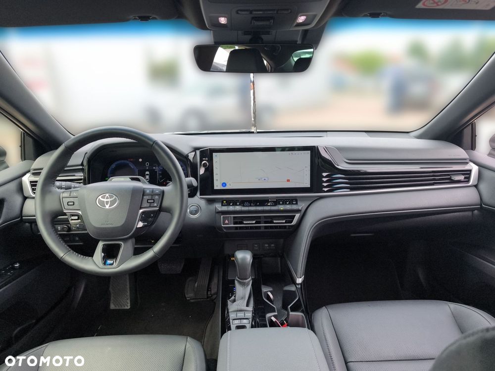 Toyota Camry - 15