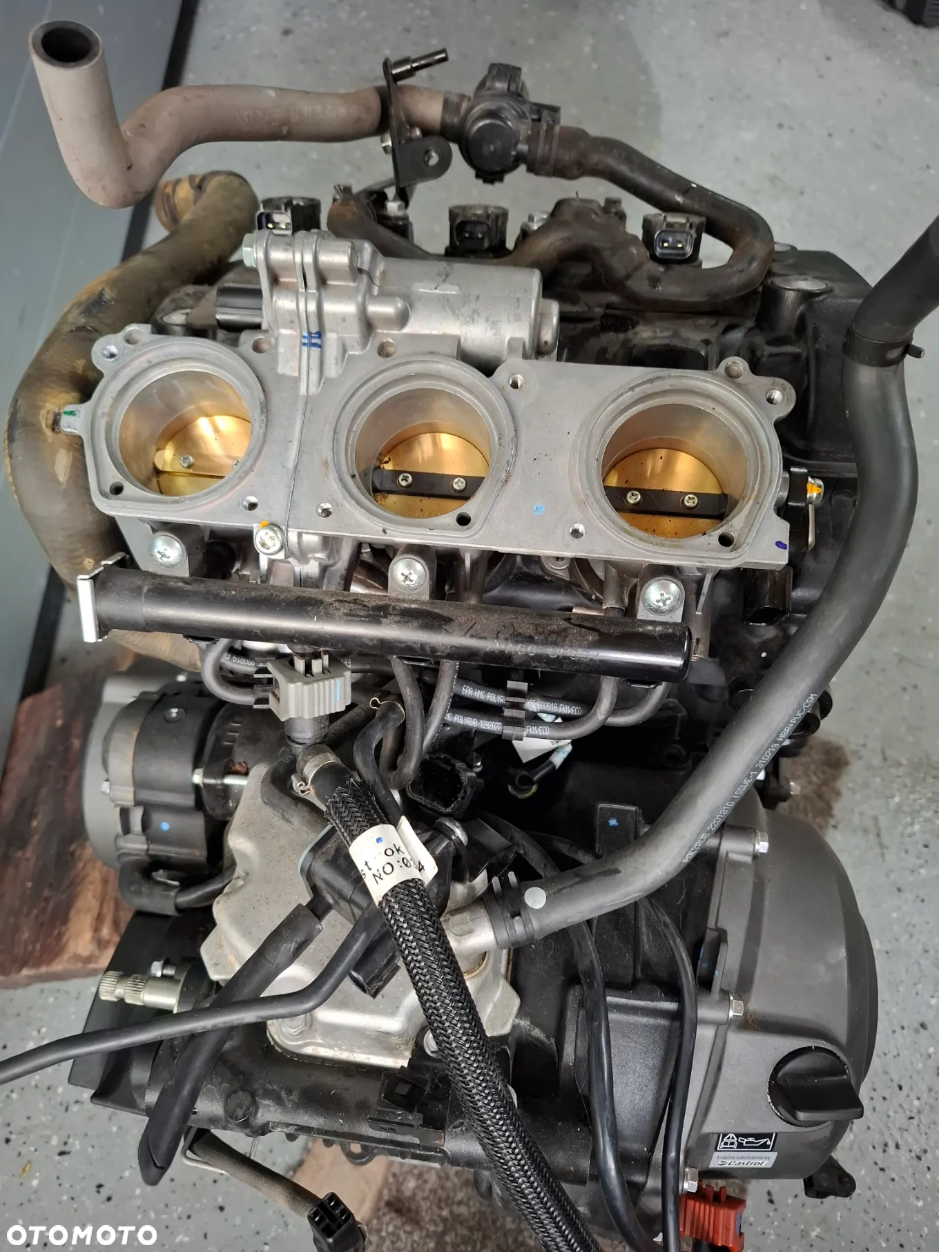 Triumph Street Triple 660 trident tiger silnik engine - 4