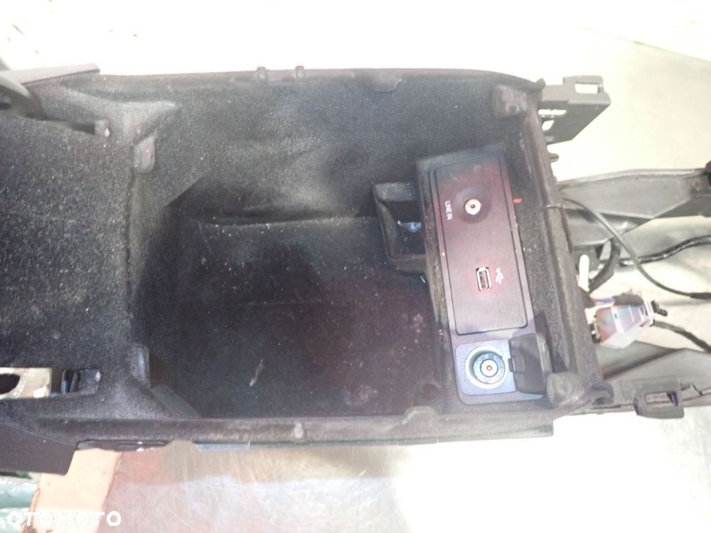 TUNEL ŚRODKOWY FORD MONDEO V 1.5 - 6