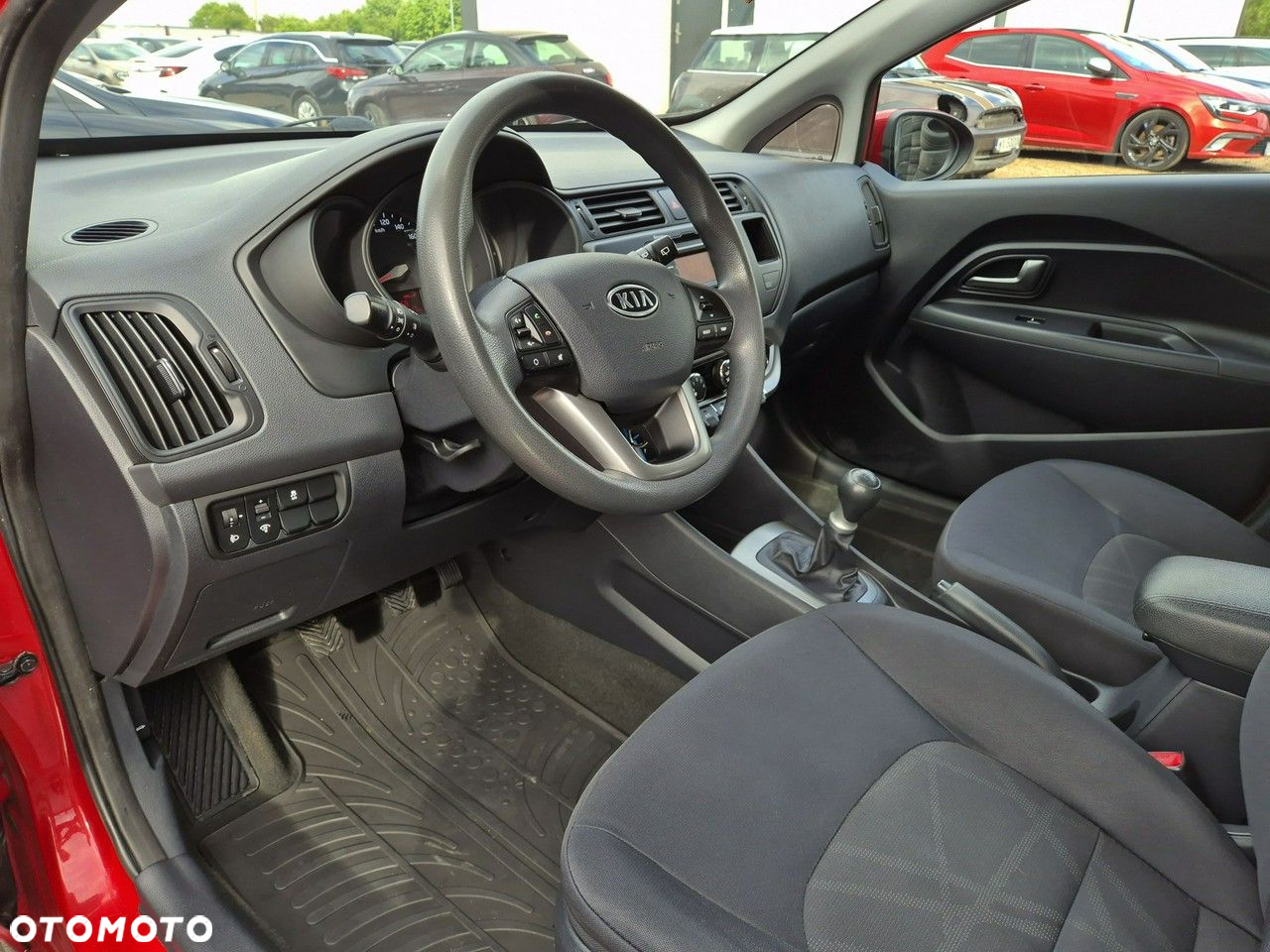 Kia Rio - 13