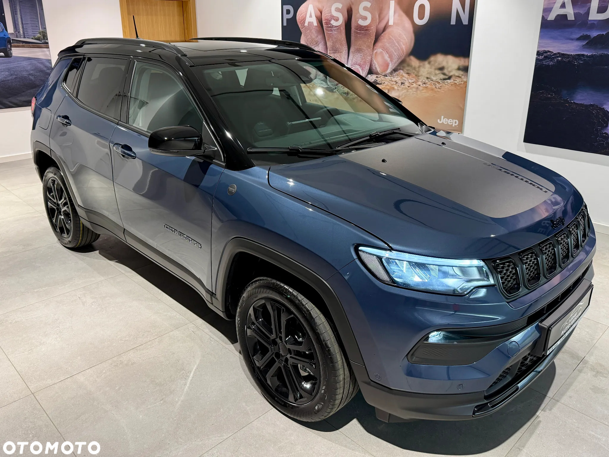 Jeep Compass - 8