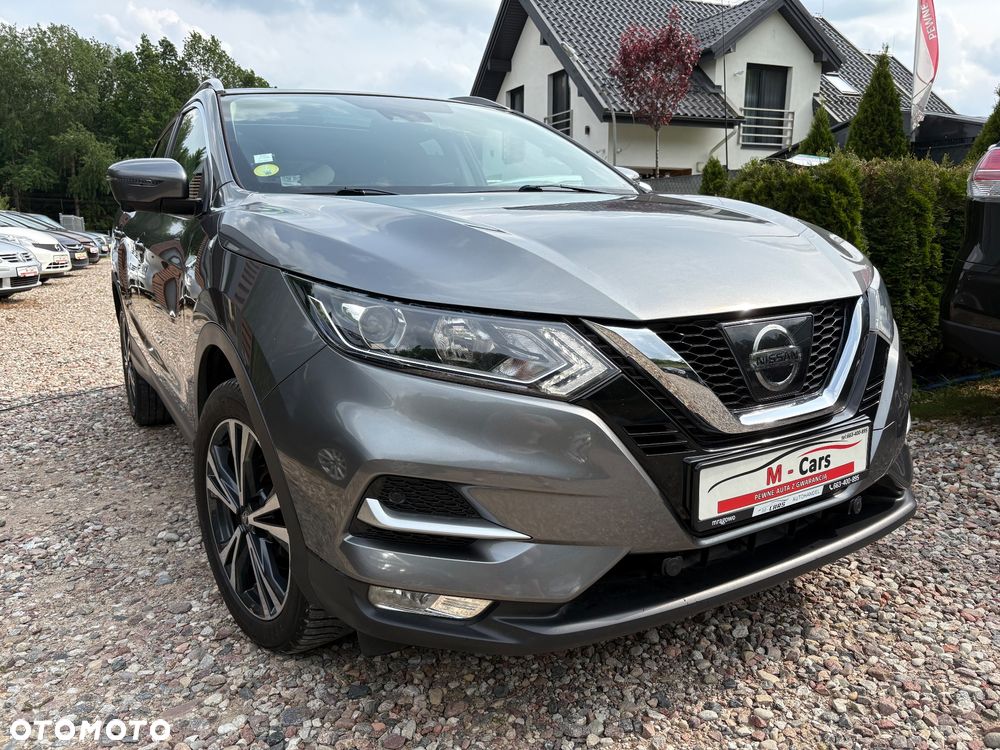 Nissan Qashqai 1.5 dCi Tekna EU6 - 1