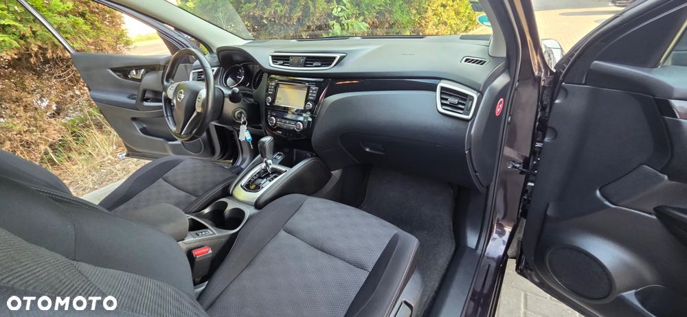 Nissan Qashqai 1.6 DCi Tekna Xtronic - 39