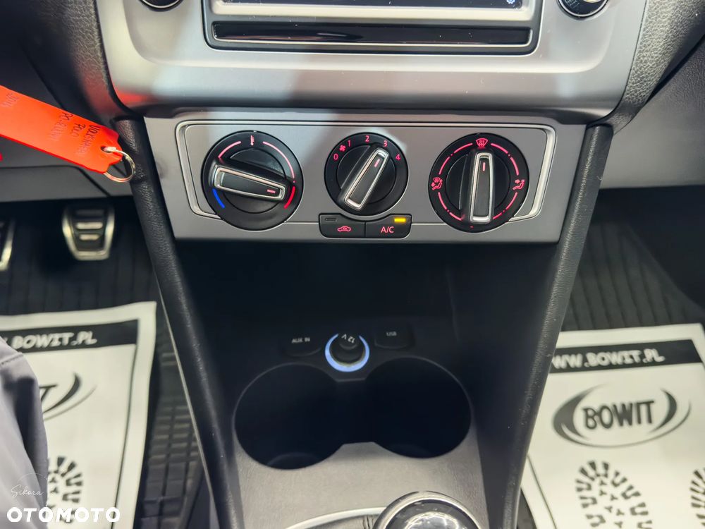 Volkswagen Polo - 25