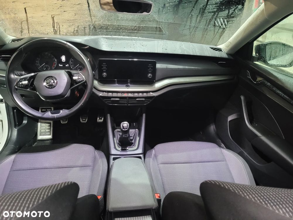 Skoda Octavia 2.0 TDI Ambition - 6