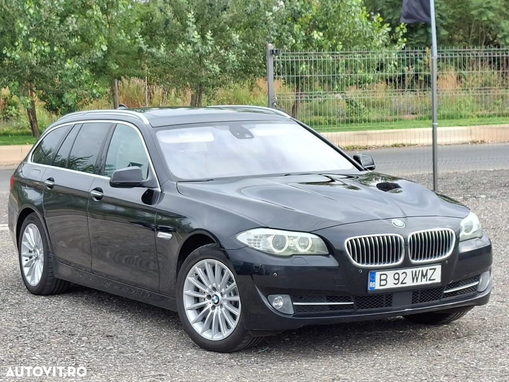 BMW Seria 5 525d xDrive Touring - 2