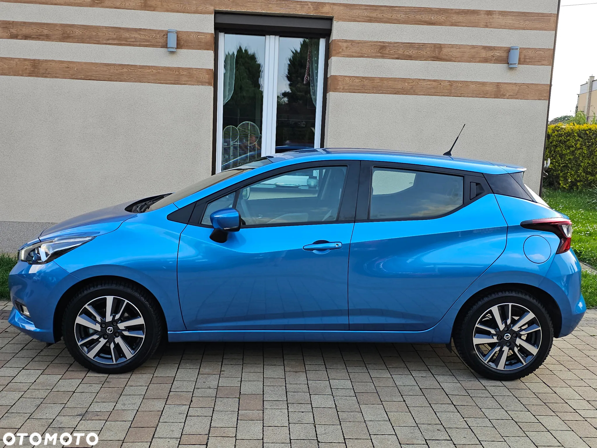 Nissan Micra 1.0 Visia Plus - 14