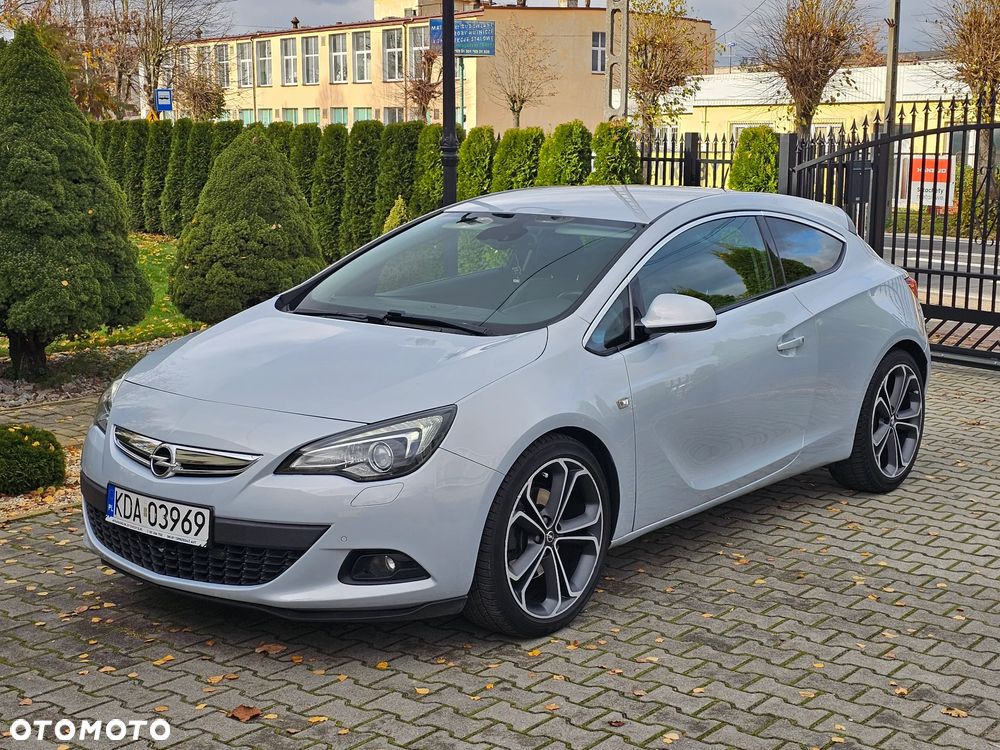 Opel Astra 1.4 Turbo - 1