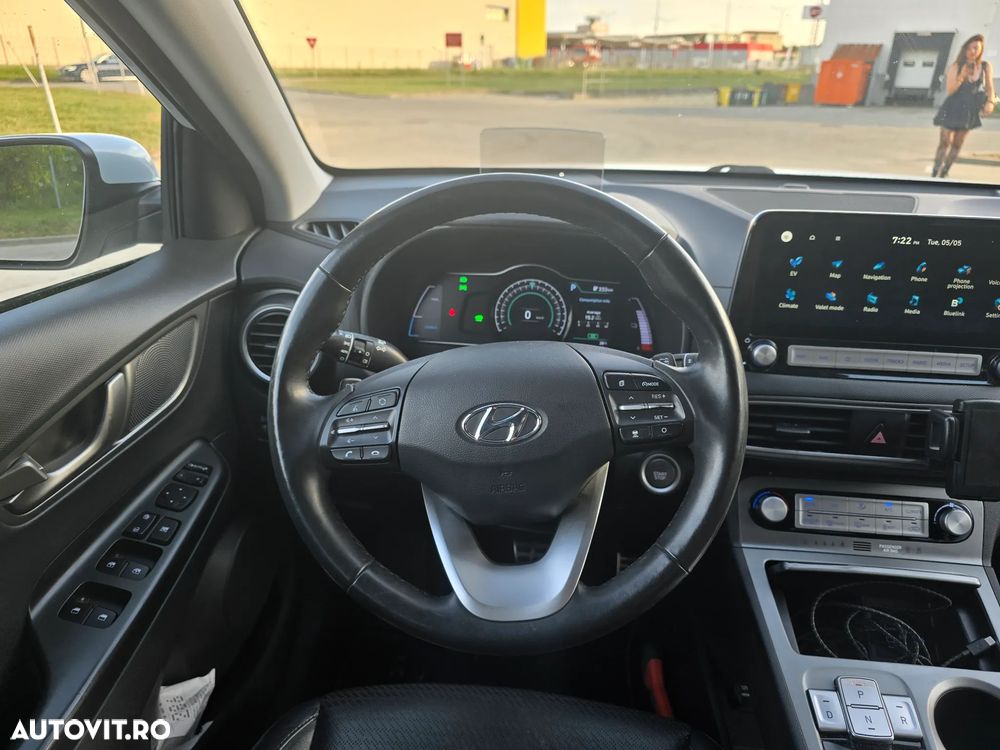 Hyundai KONA 204CP Luxury+ - 15