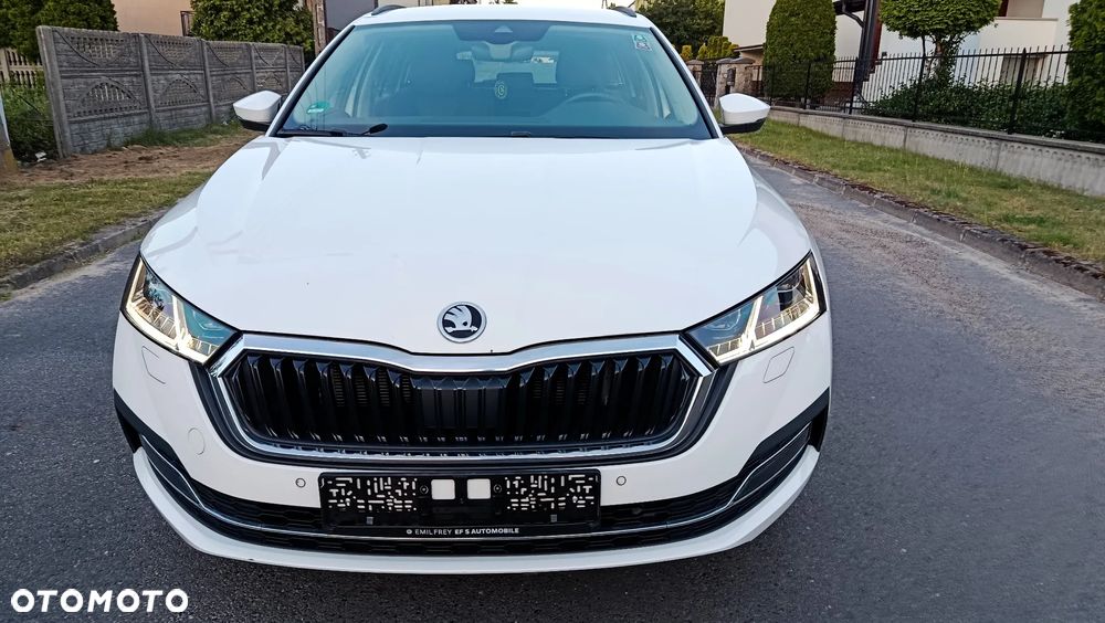 Skoda Octavia 1.5 TSI Exclusive - 32