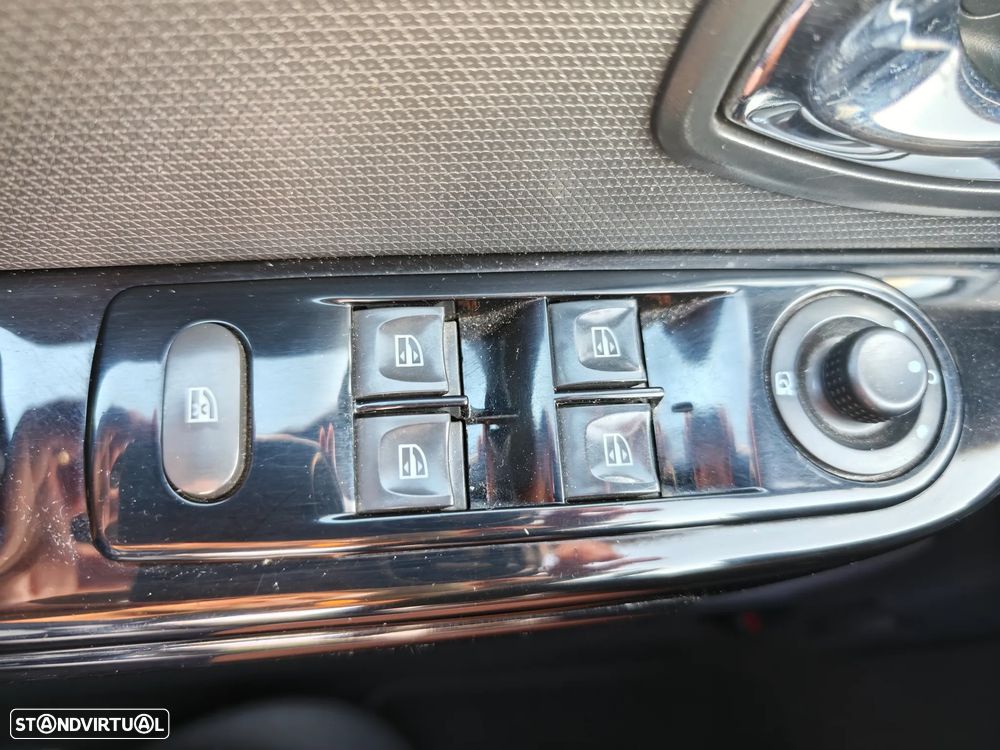 Renault Clio 1.5 dCi Dynamique S 82g - 10
