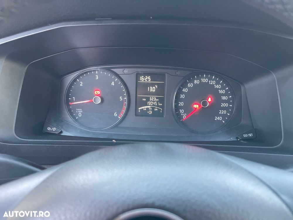 Volkswagen Transporter 2.0TDI  LUNG  USI SPATE - 39