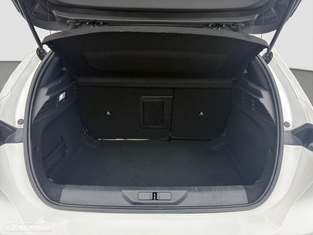 Peugeot 308 PureTech 130 GPF EAT8 Stop & Start Allure Pack - 11