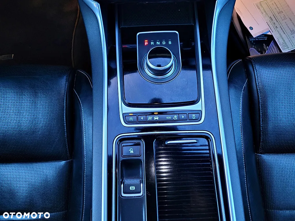 Jaguar XF 2.0 i4D R-Sport - 22