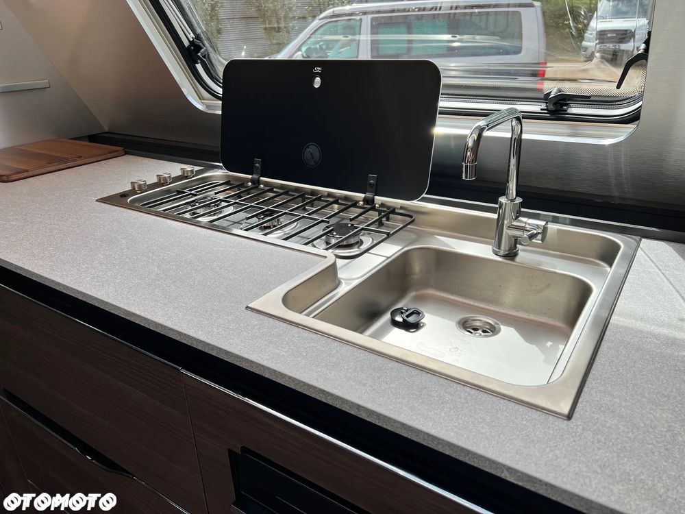 Adria ALPINA 663 HT - 8