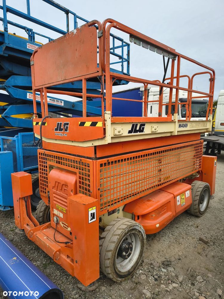 JLG M4069 - 2