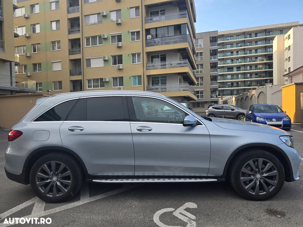 Mercedes-Benz GLC 250 d 4MATIC 9G-TRONIC AMG Line - 4
