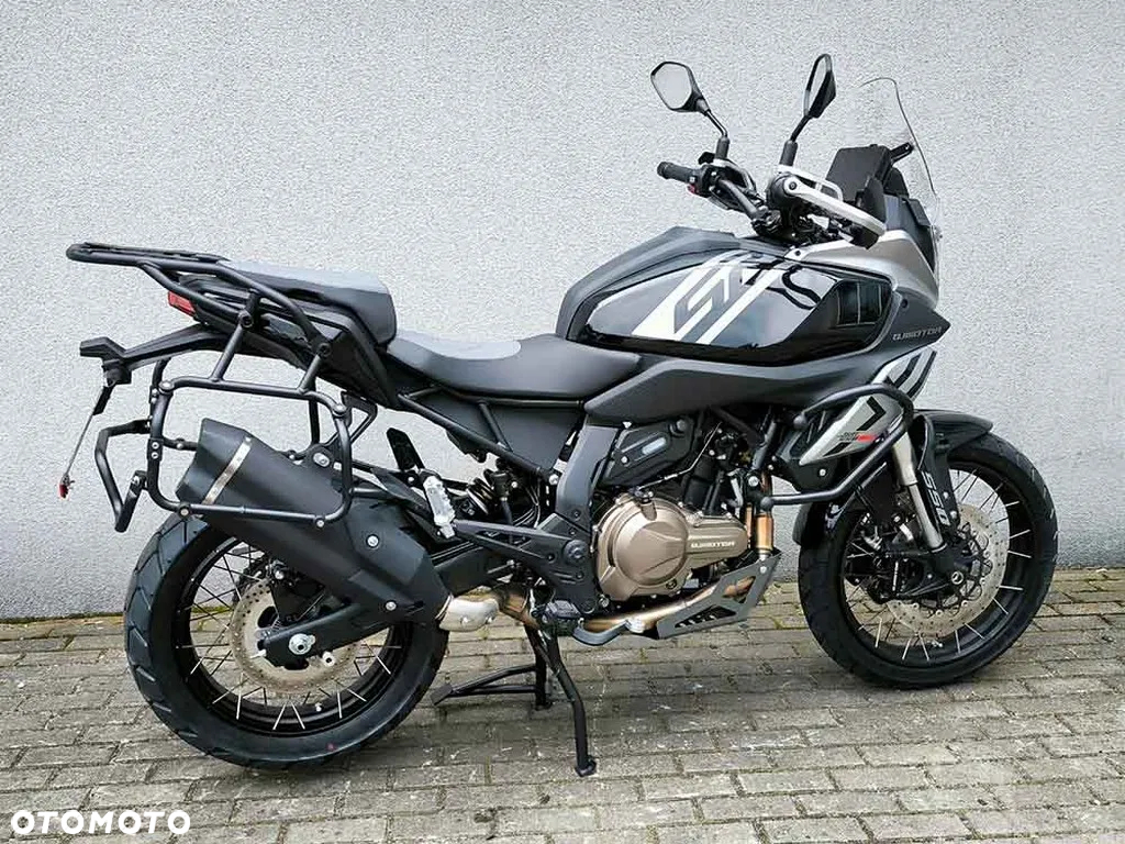 QJMOTOR SRT 600SX - 11
