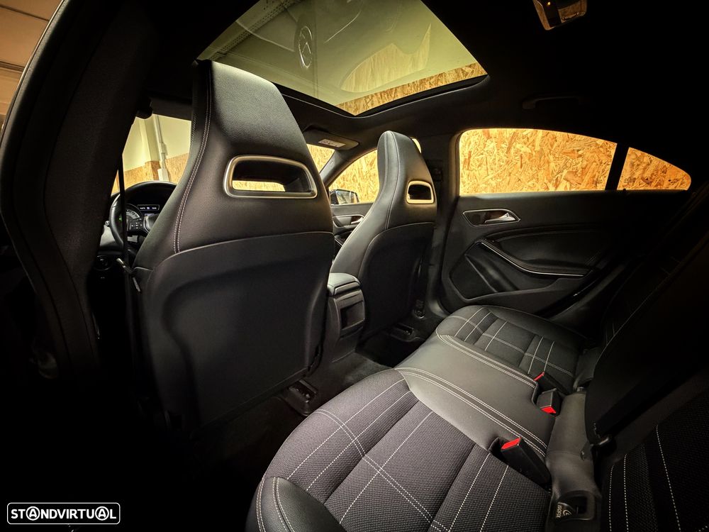 Mercedes-Benz CLA 220 CDi Urban Aut. - 23