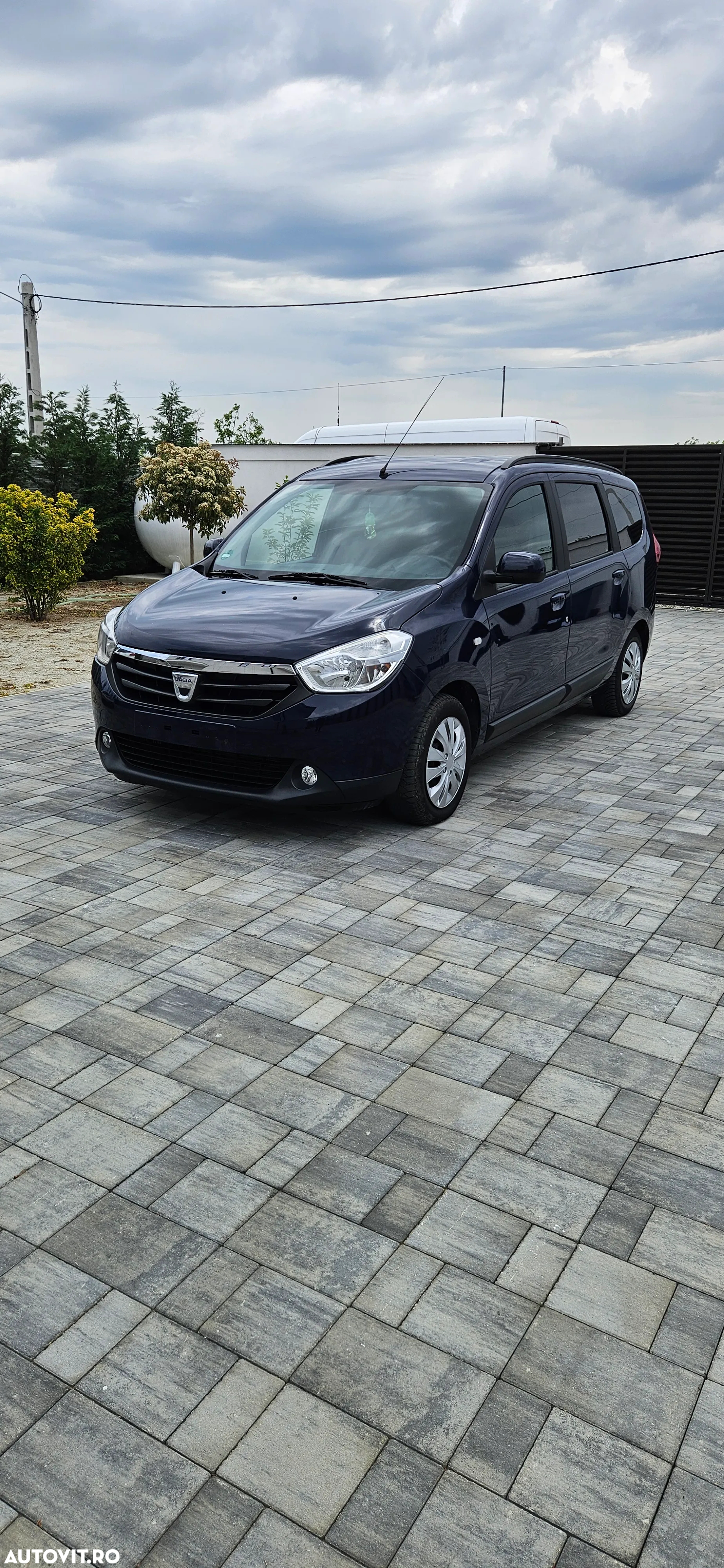 Dacia Lodgy 1.2 TCe 115 CP Laureate - 23