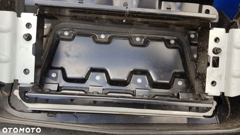 konsola VW Tiguan 5N0 anglik - 7