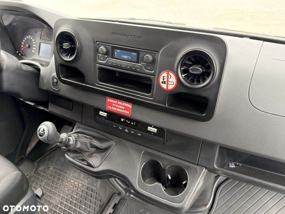 Mercedes-Benz SPRINTER 314 - 11