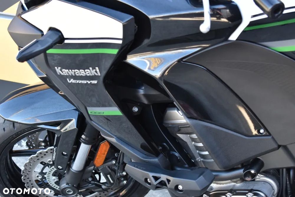 Kawasaki Versys 1000 - 20