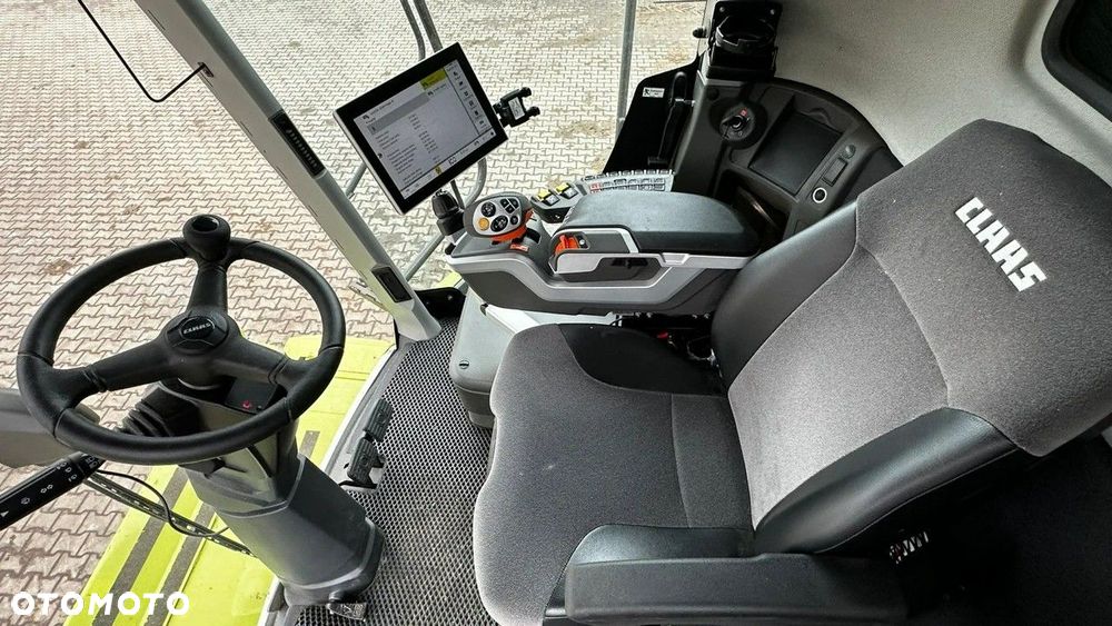 Claas LEXION 8700TT /KILKANAŚCIE SZTUK W OFERCIE - 14