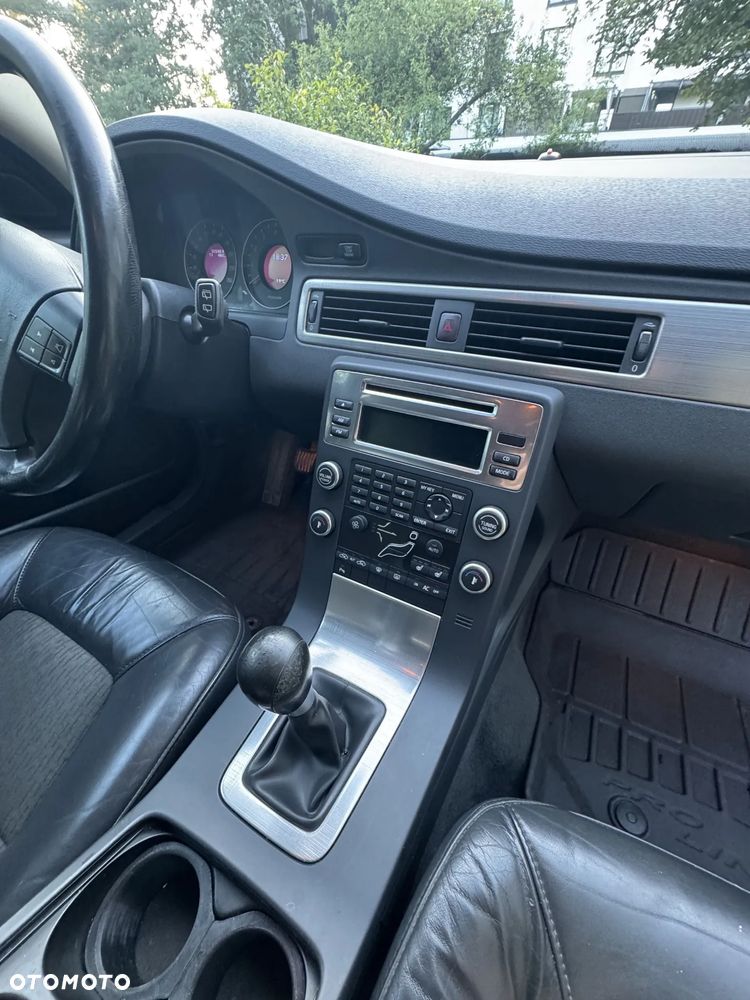 Volvo V70 2.5T Kinetic - 14