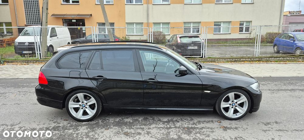 BMW Seria 3 320d DPF Touring - 9