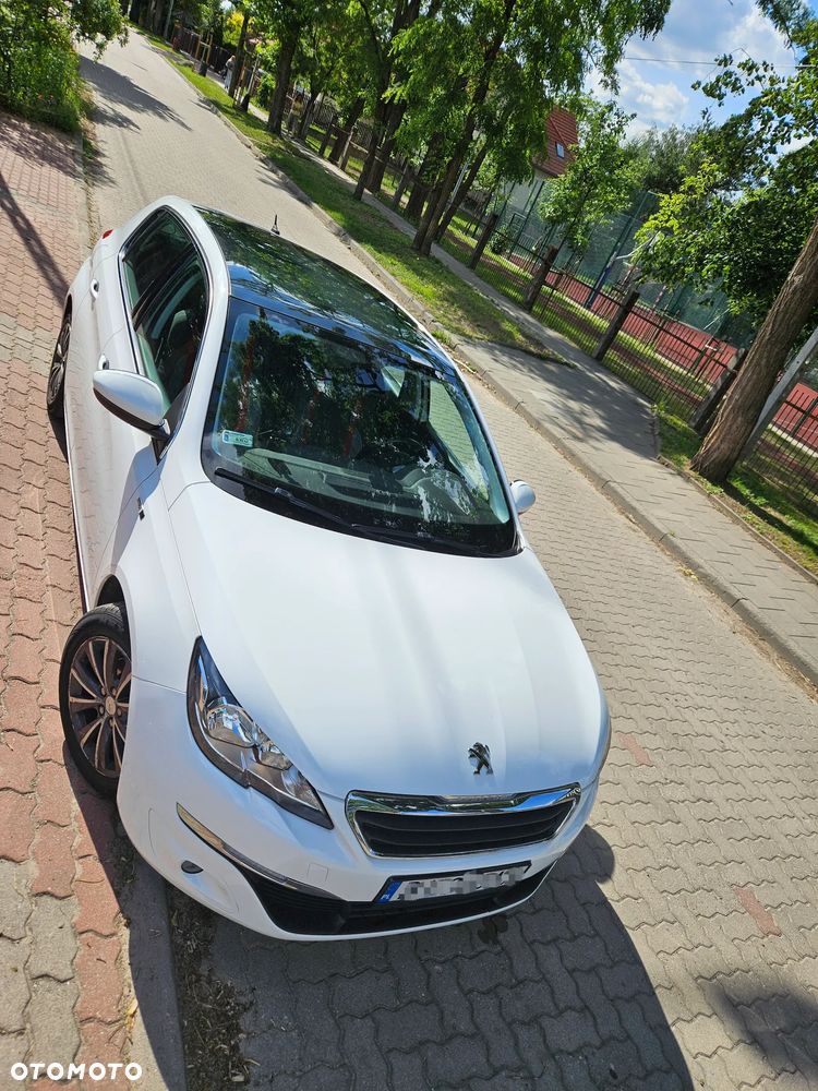 Peugeot 308 1.2 PureTech Allure S&S - 29
