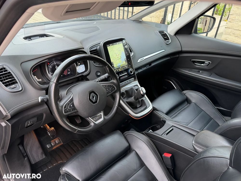 Renault Grand Scenic ENERGY dCi 130 INITIALE PARIS - 9