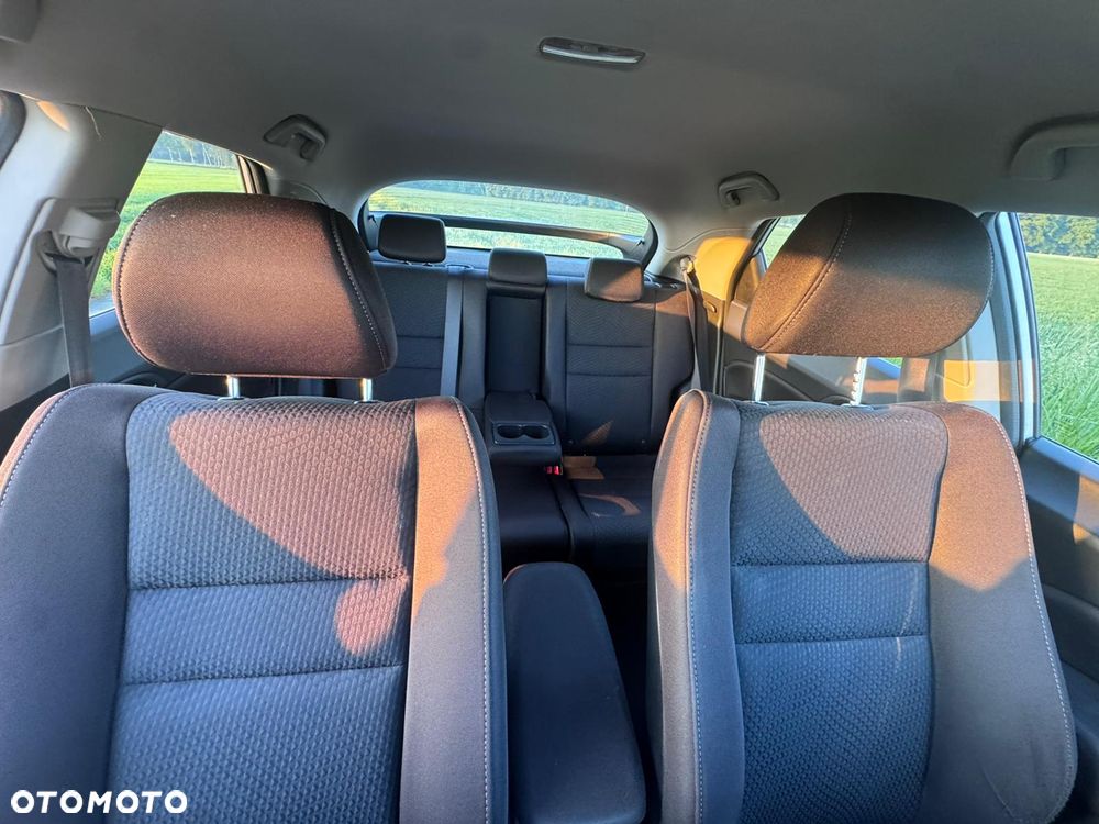 Honda Civic 1.4 i-VTEC Comfort - 11