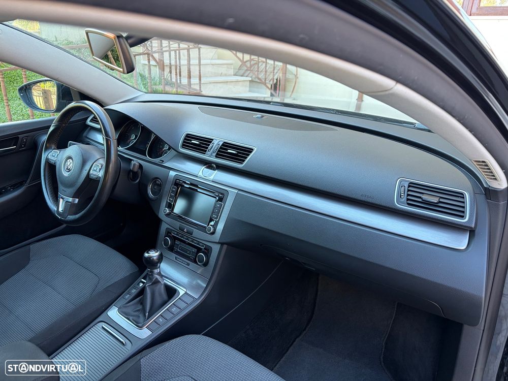 VW Passat Variant 1.6 TDI Confortline - 9