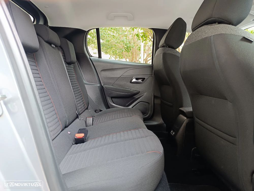 Peugeot e-208 Active Pack - 27