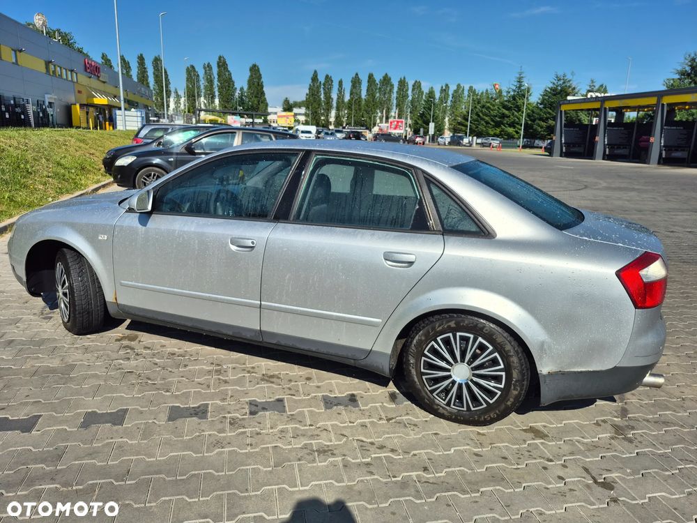 Audi A4 Limousine - 2