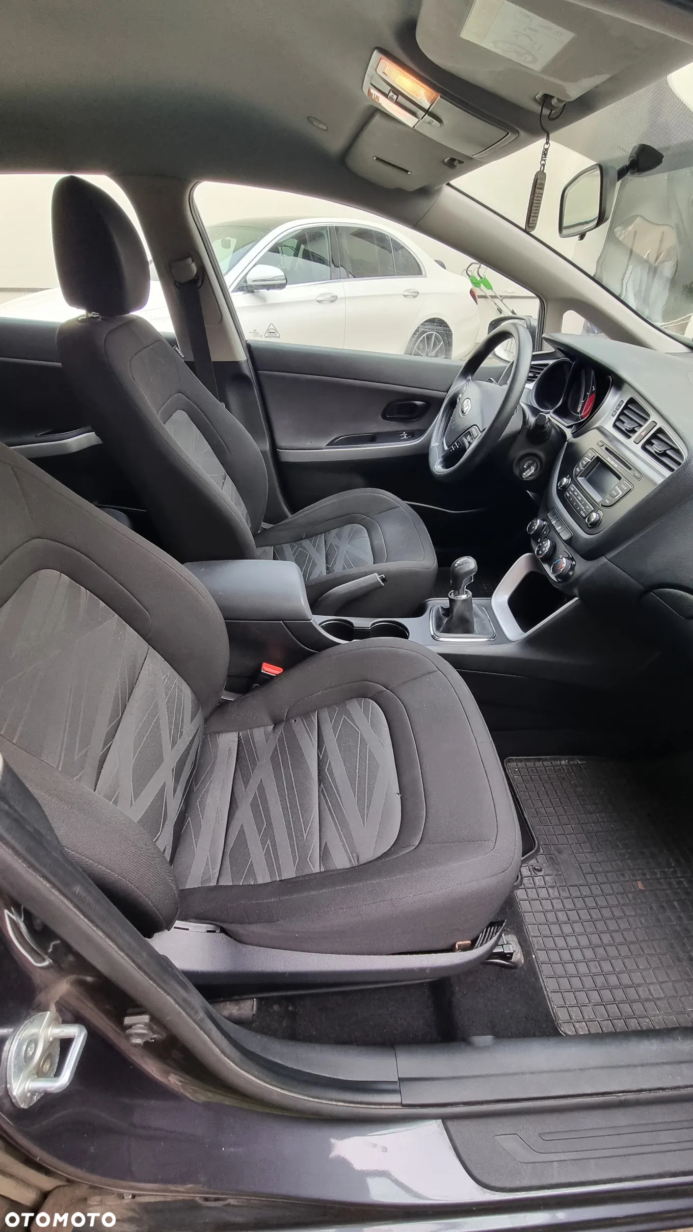 Kia Ceed Cee'd 1.6 GDI M - 13