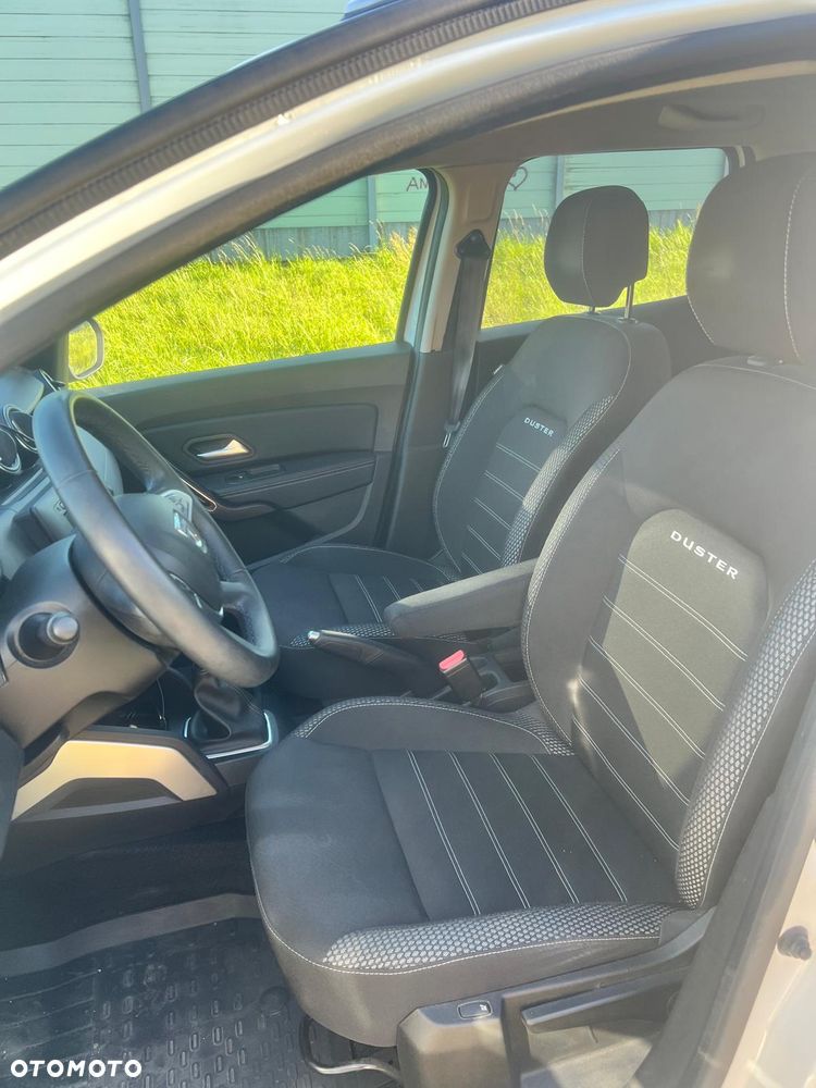 Dacia Duster SCe 115 4x4 Prestige - 25
