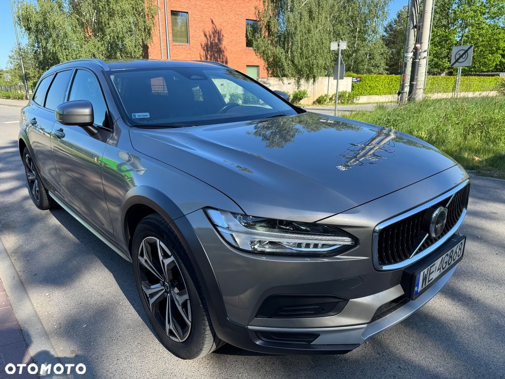 Volvo V90 Cross Country D5 SCR AWD Pro - 1