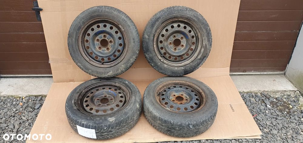 Felgi stalowe z oponami 6J X 15 ET40 2151060 Nissan 185/65 R15 - 1