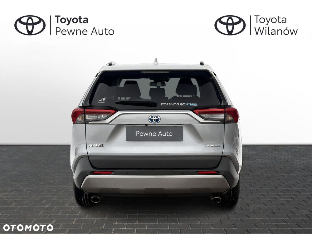 Toyota RAV4 - 4