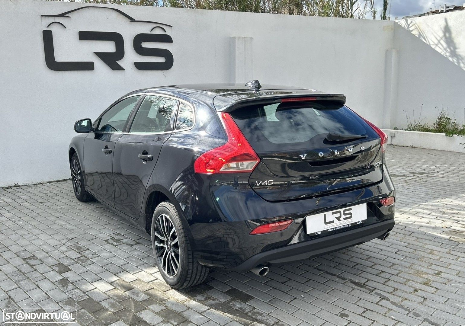 Volvo V40 2.0 D3 Momentum - 5