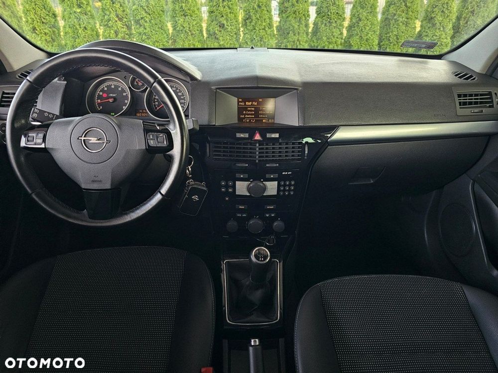 Opel Astra - 23