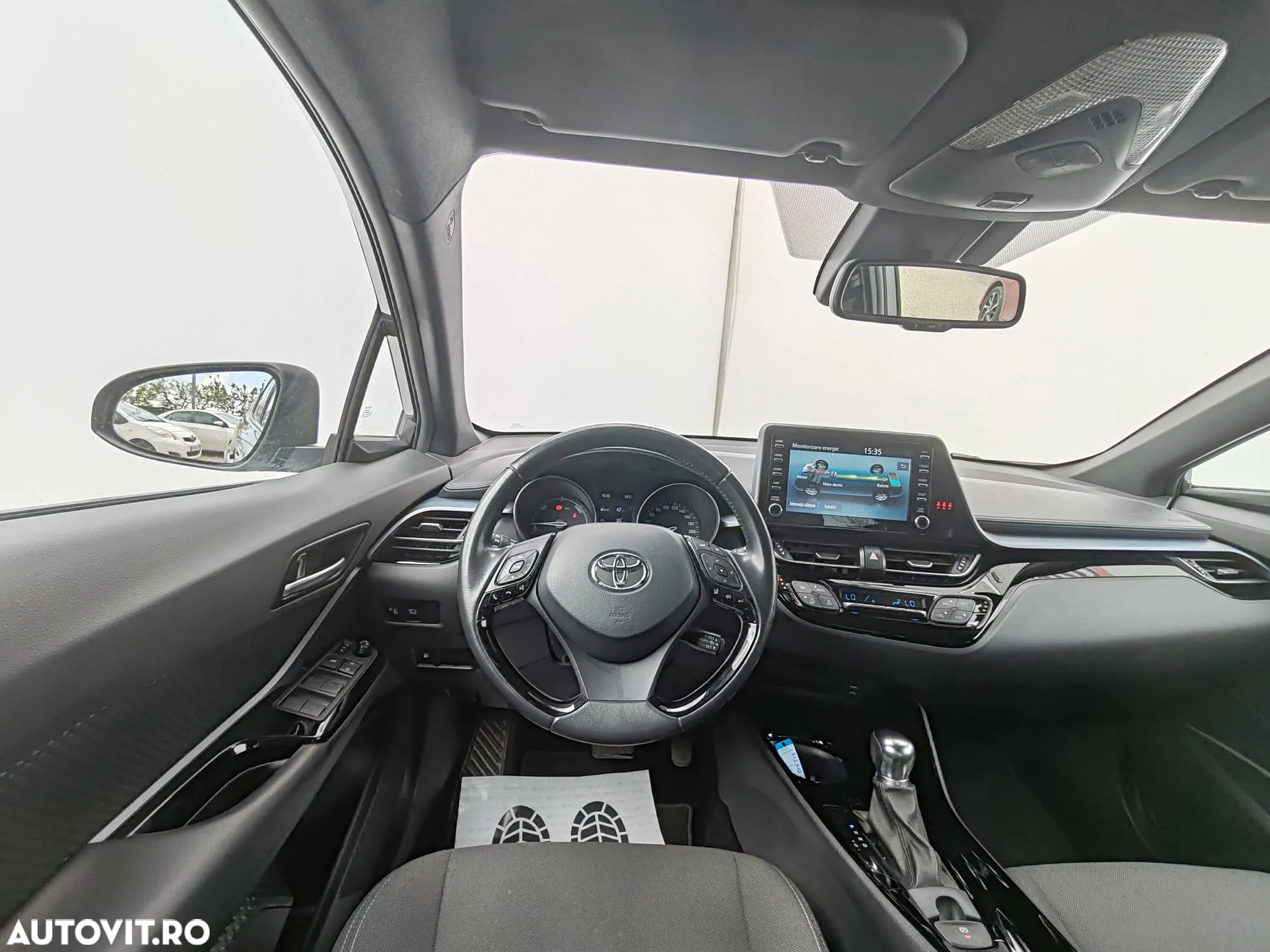 Toyota C-HR 2.0 HSD 184 CP 4x2 CVT Style - 10
