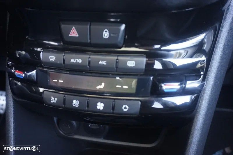 Peugeot 2008 1.2 PureTech Crossway - 10